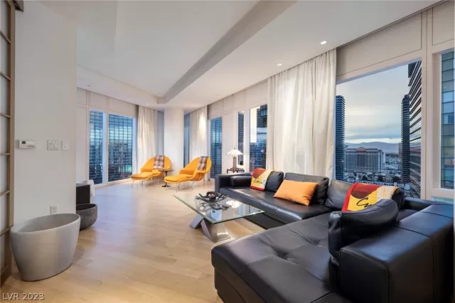 MLS: 2467255 Condo For Sale