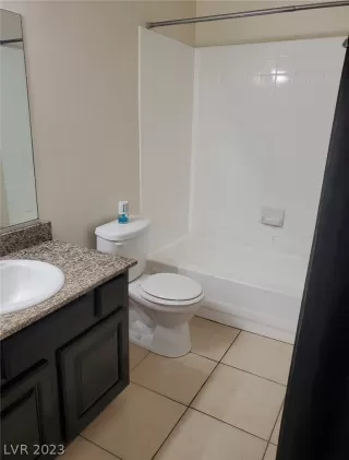 Photo #5: 2467306 Listing 