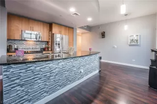 Photo #4: 2467310 Listing 