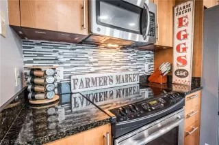 Photo #6: 2467310 Listing 