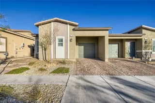 Photo #1: 2467347 Listing