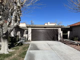 Photo #1: 2467359 Listing