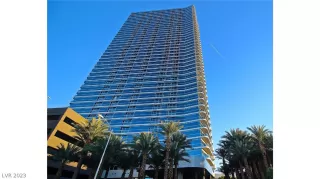 Photo #2: 2467405 Listing 