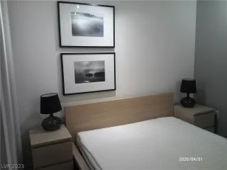 Photo #6: 2467405 Listing 