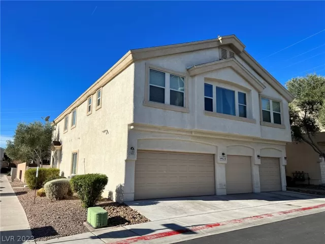 MLS: 2467406 Condo For Sale