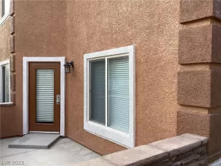 Photo #2: 2467413 Listing 