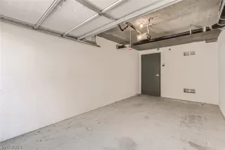 Photo #6: 2467433 Listing 