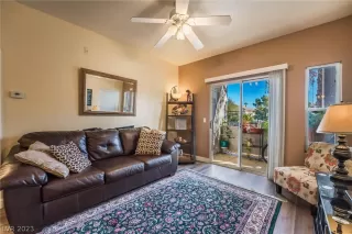 Photo #2: 2467442 Listing 