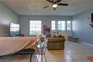 Photo #4: 2467443 Listing 