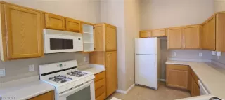 Photo #4: 2467579 Listing 