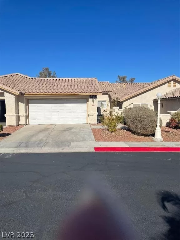 MLS: 2467664 Condo For Sale