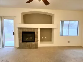 Photo #6: 2467690 Listing