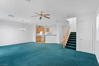 Photo #1: 2467714 Listing 