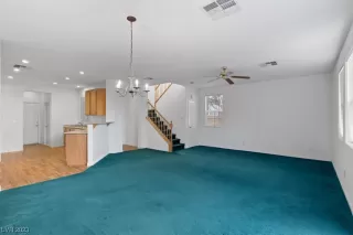 Photo #3: 2467714 Listing 