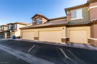 Photo #1: 2467781 Listing 