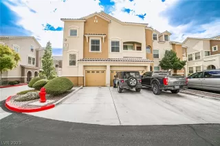 Photo #1: 2467823 Listing 
