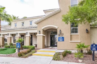 Photo #2: 2467823 Listing 
