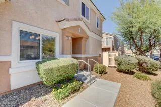 Photo #2: 2467831 Listing