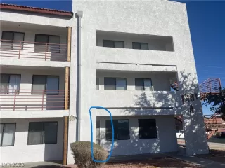 Photo #1: 2467834 Listing 