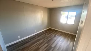 Photo #5: 2467834 Listing 