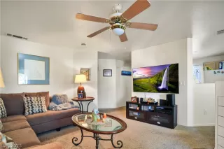 Photo #4: 2467872 Listing