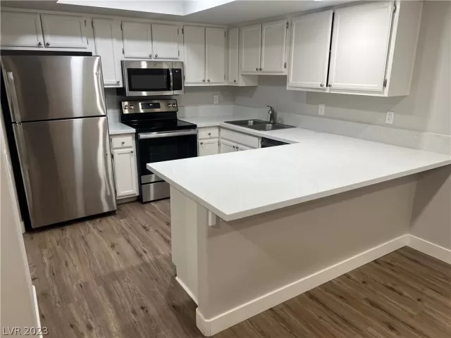 MLS: 2467874 Condo For Sale