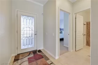 Photo #1: 2467921 Listing