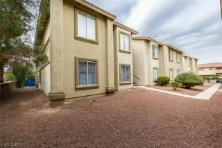 Photo #1: 2467961 Listing