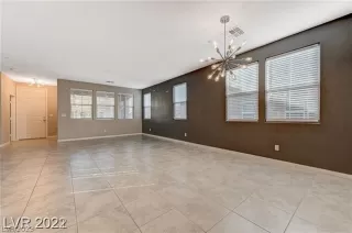 Photo #5: 2468114 Listing 