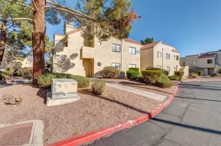 Photo #1: 2468153 Listing 