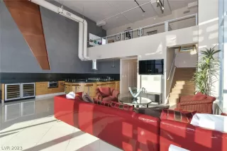 Photo #6: 2468156 Listing 