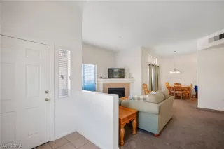 Photo #5: 2468159 Listing