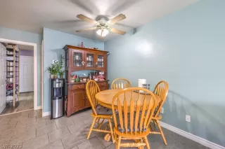 Photo #6: 2468164 Listing