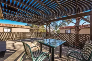 Photo #4: 2468211 Listing