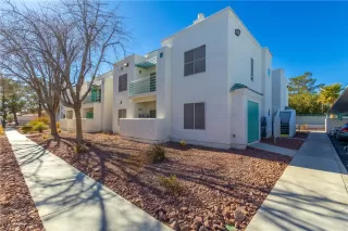 Photo #1: 2468213 Listing