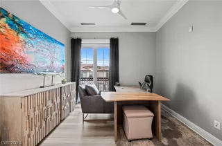 Photo #4: 2468247 Listing