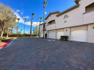 Photo #2: 2468283 Listing 