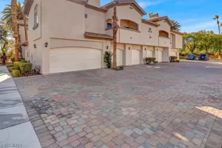 Photo #3: 2468283 Listing 