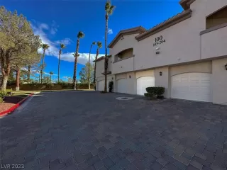 Photo #4: 2468283 Listing 