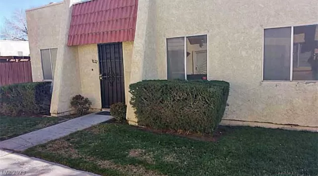 MLS: 2468294 Condo For Sale