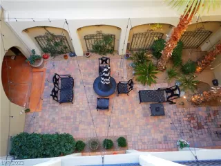 Photo #2: 2468324 Listing 