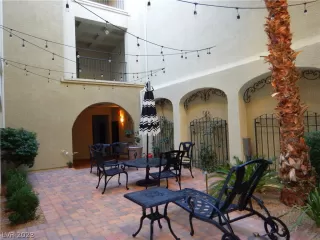 Photo #6: 2468324 Listing 