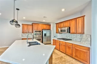 Photo #3: 2468397 Listing 