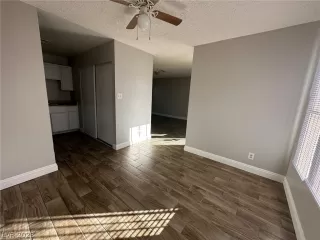 Photo #2: 2468463 Listing 