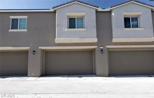 MLS: 2468465 Condo For Sale