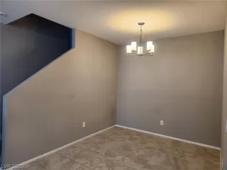 Photo #5: 2468465 Listing 