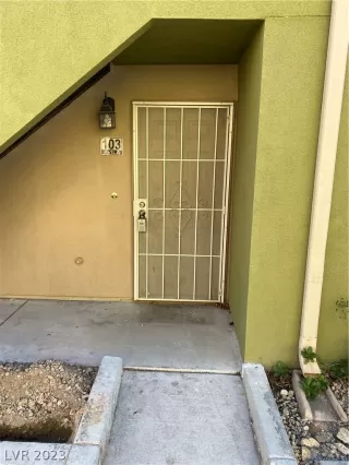 Photo #1: 2468482 Listing 