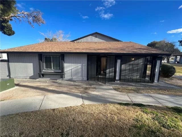 MLS: 2468491 Condo For Sale