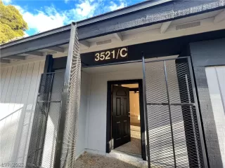 Photo #2: 2468491 Listing 
