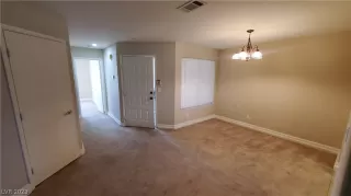 Photo #4: 2468503 Listing